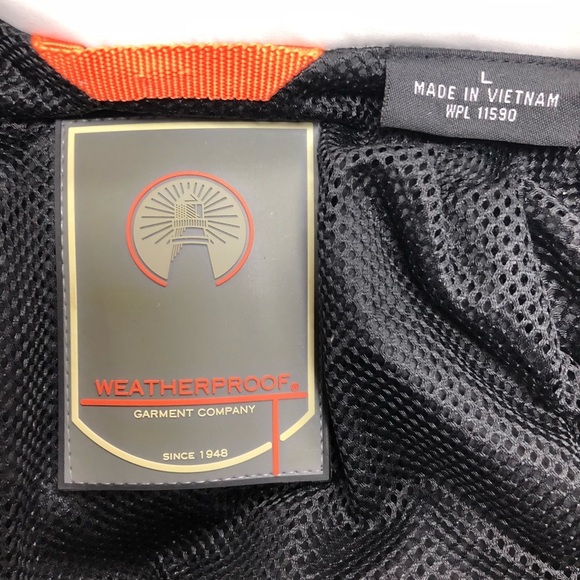 Weatherproof mans jacket - Picture 5 of 6